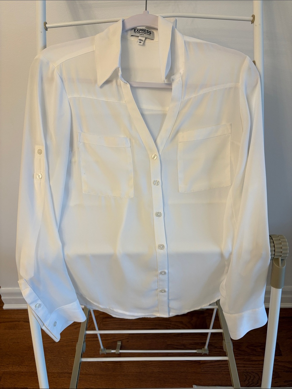 Express White Long-Sleeve Button-Up Blouse